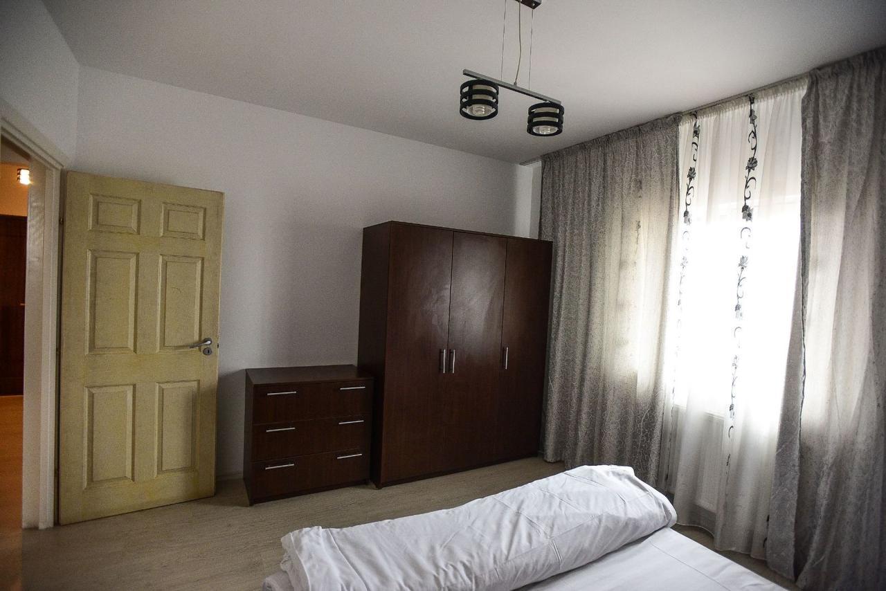 Mbi Buget Apartment Craiova Luaran gambar