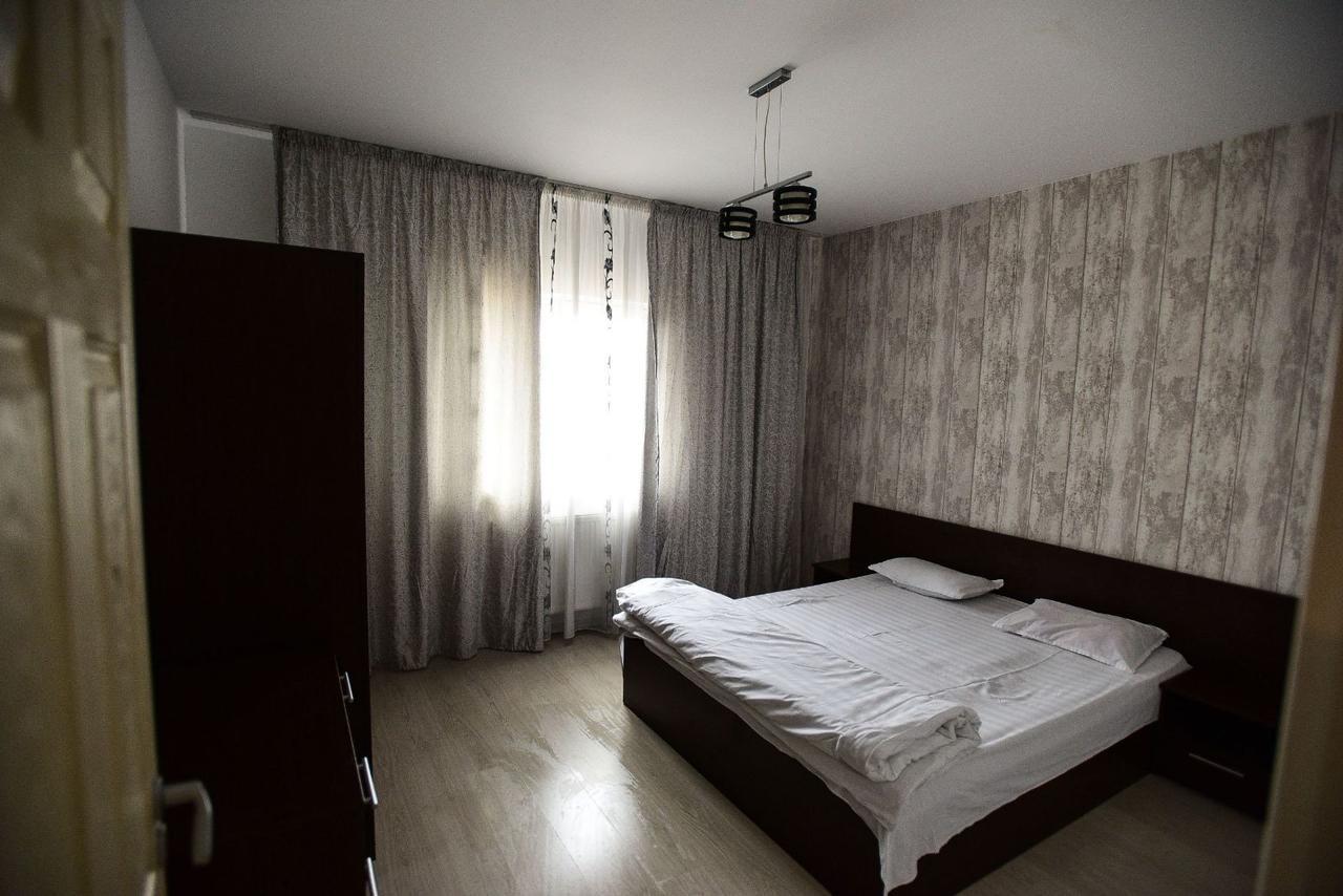 Mbi Buget Apartment Craiova Luaran gambar