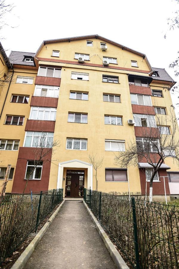 Mbi Buget Apartment Craiova Luaran gambar